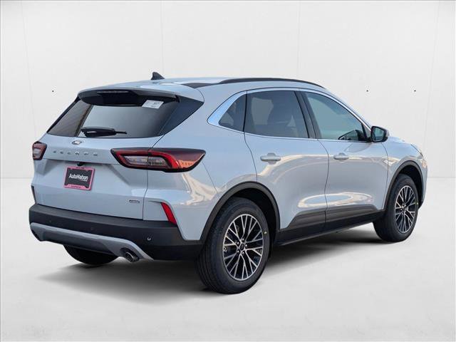 New 2025 Ford Escape SE image 2