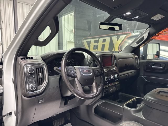 Used 2022 GMC Sierra 2500 AT4 w/ Gooseneck/5TH Wheel Package AWD/4WD image 5