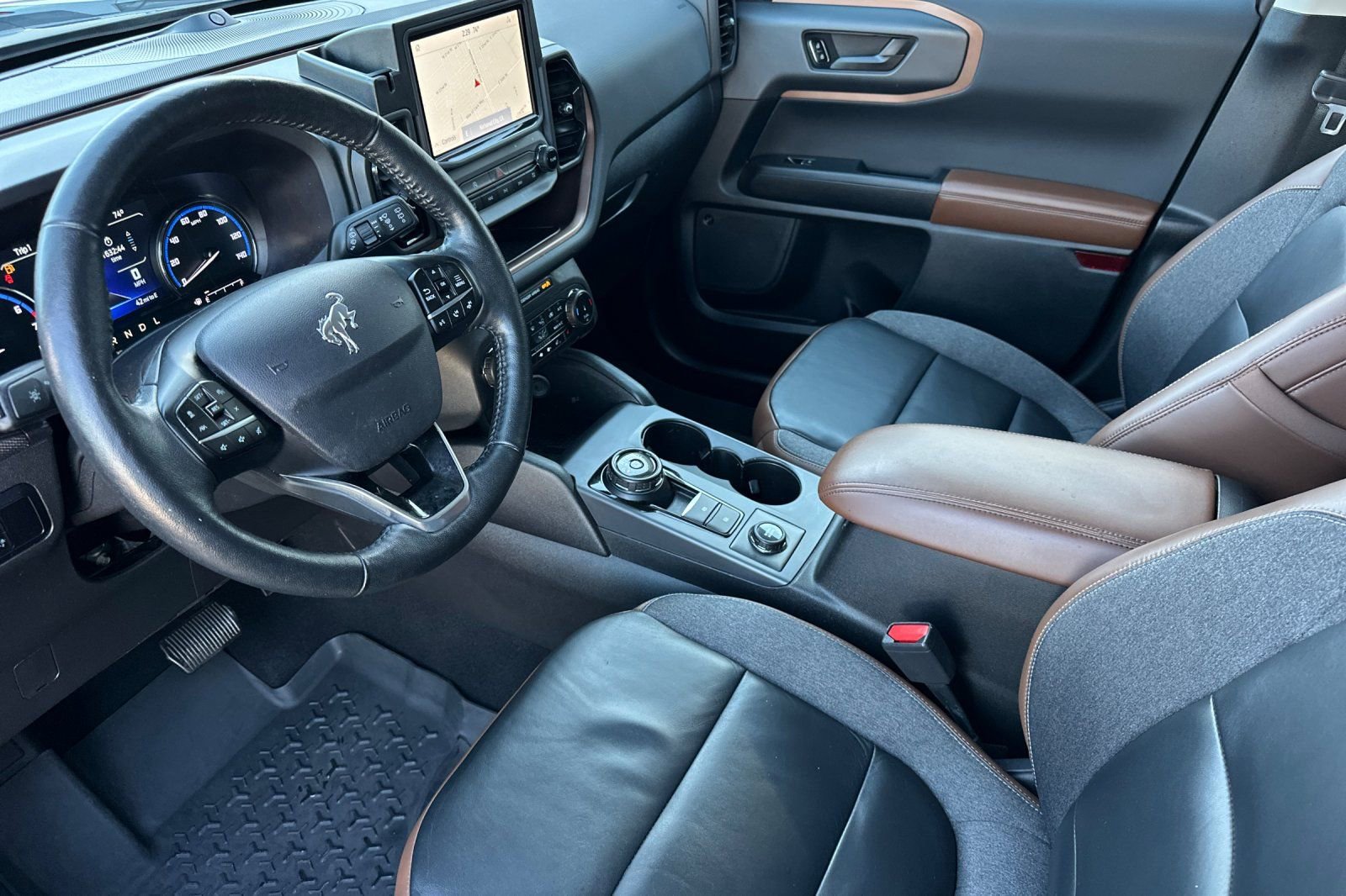 Used 2023 Ford Bronco Sport Outer Banks w/ Tech Package image 9