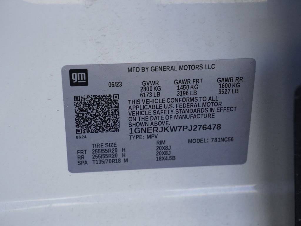 Used 2023 Chevrolet Traverse RS w/ LPO, Cargo Package image 32