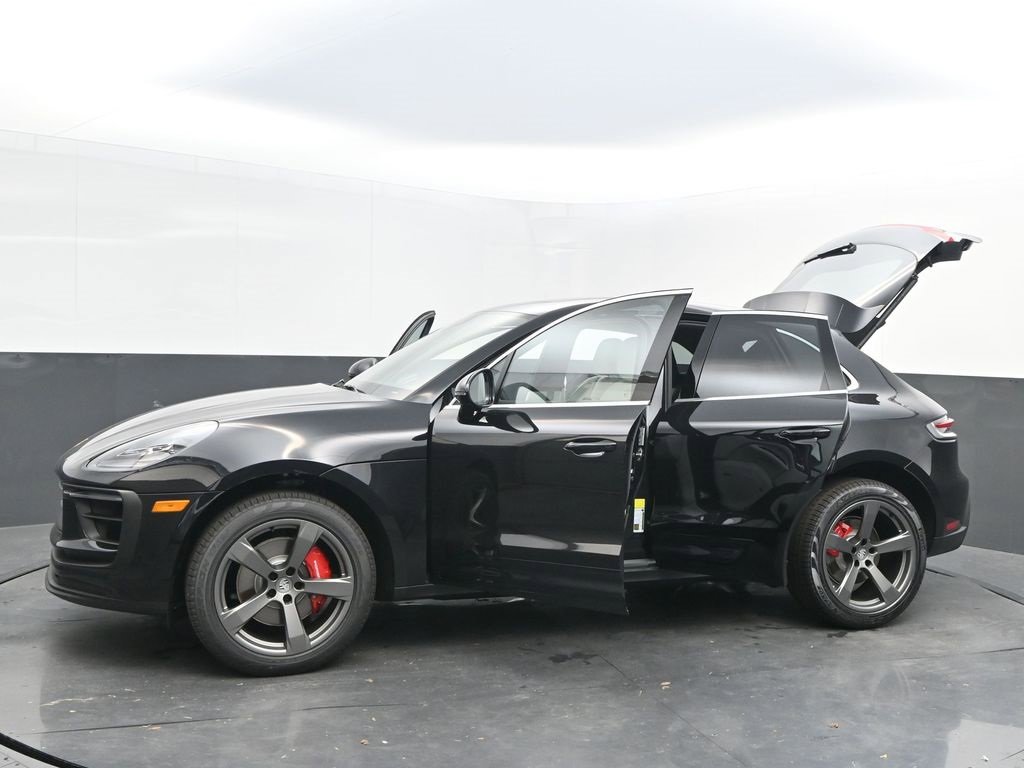 New 2025 Porsche Macan S image 46