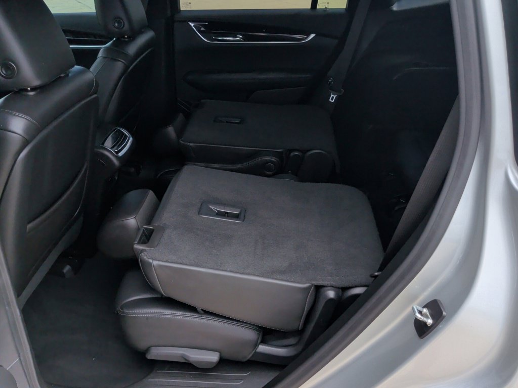 Used 2020 Cadillac XT6 Premium Luxury FWD image 35