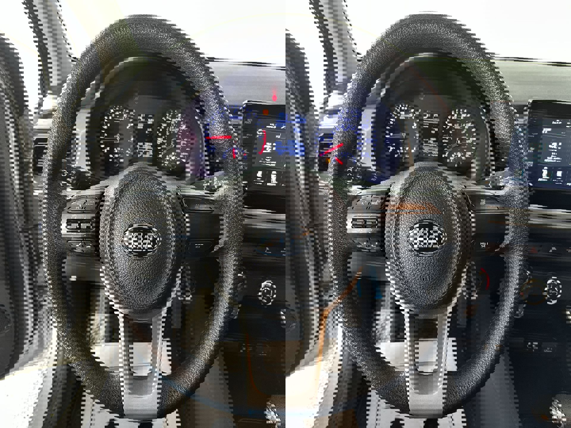 Used 2020 Kia Rio LX image 18