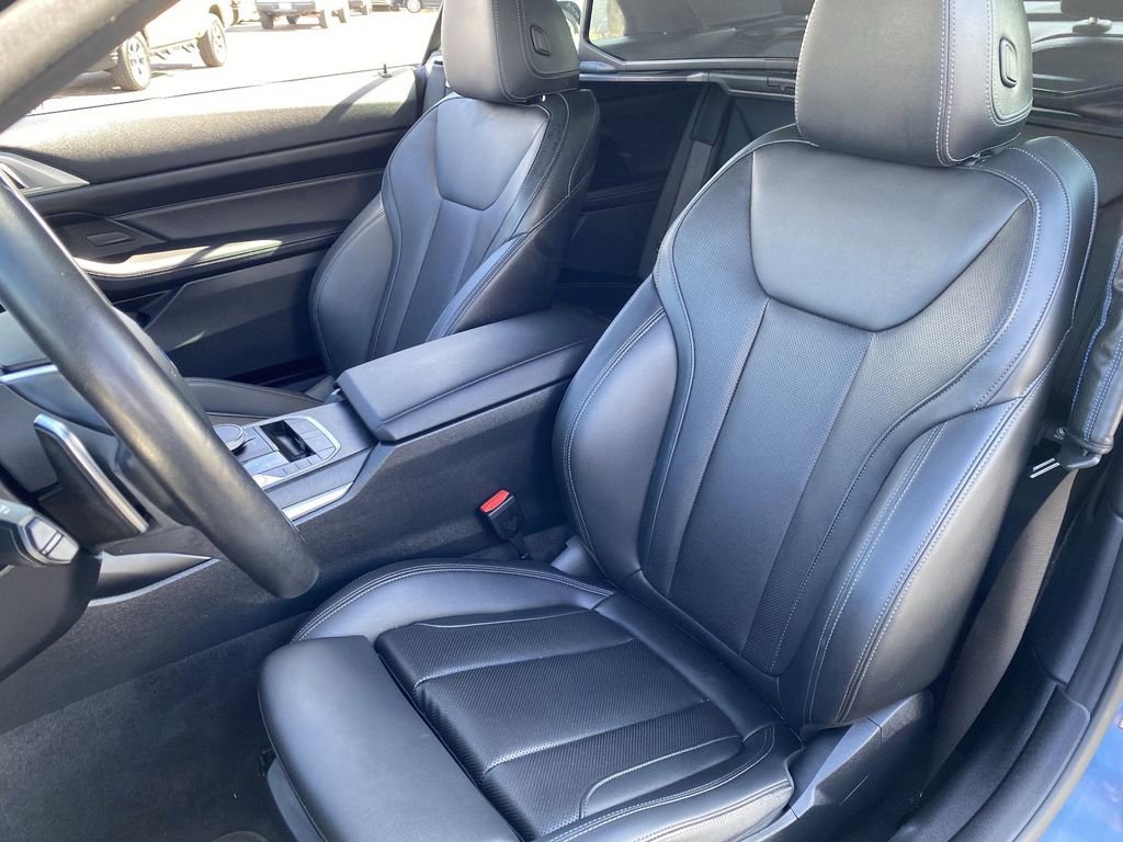 Used 2023 BMW 430i Convertible w/ Premium Package image 19