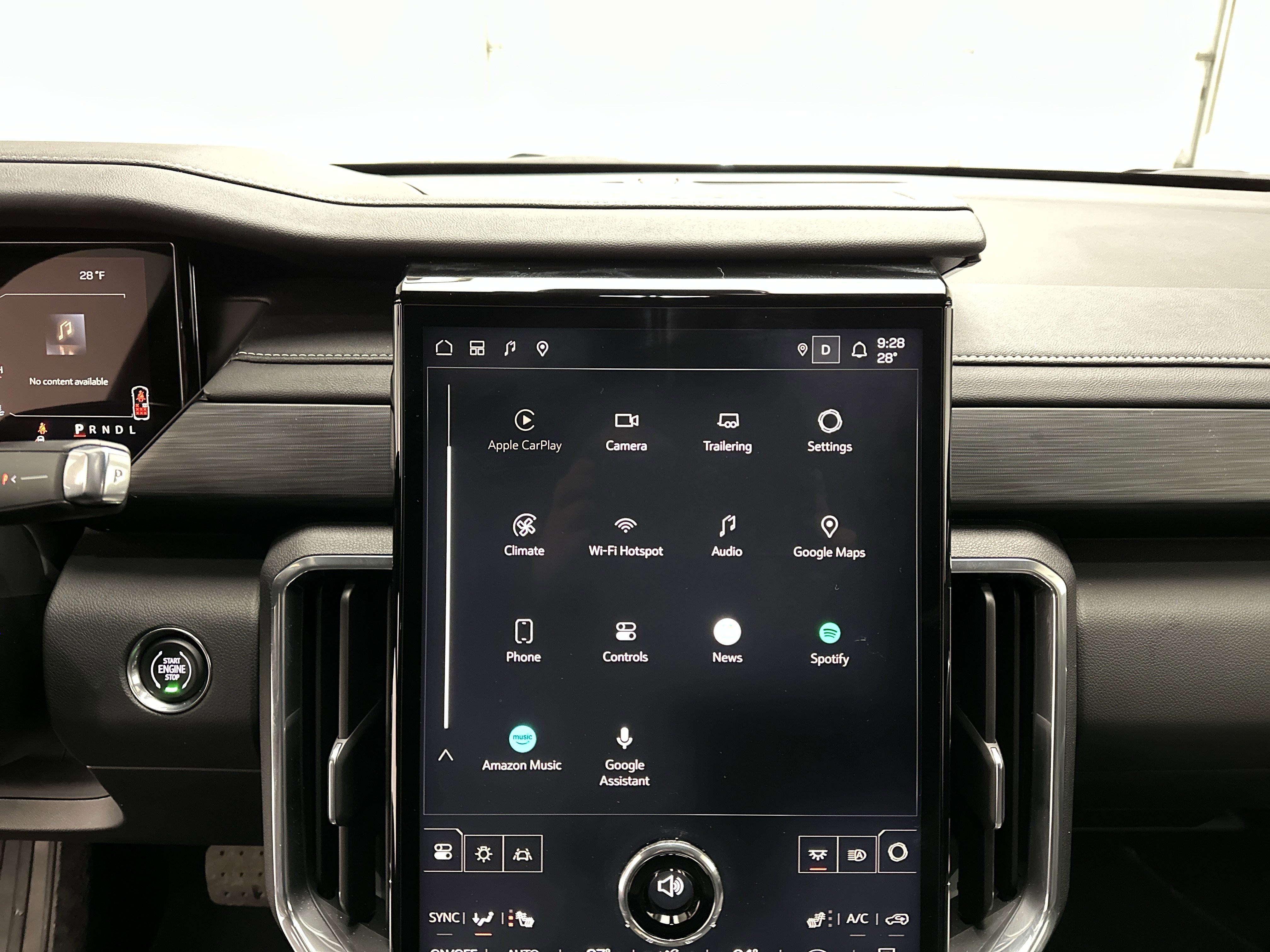 Used 2026 GMC Acadia Elevation image 33