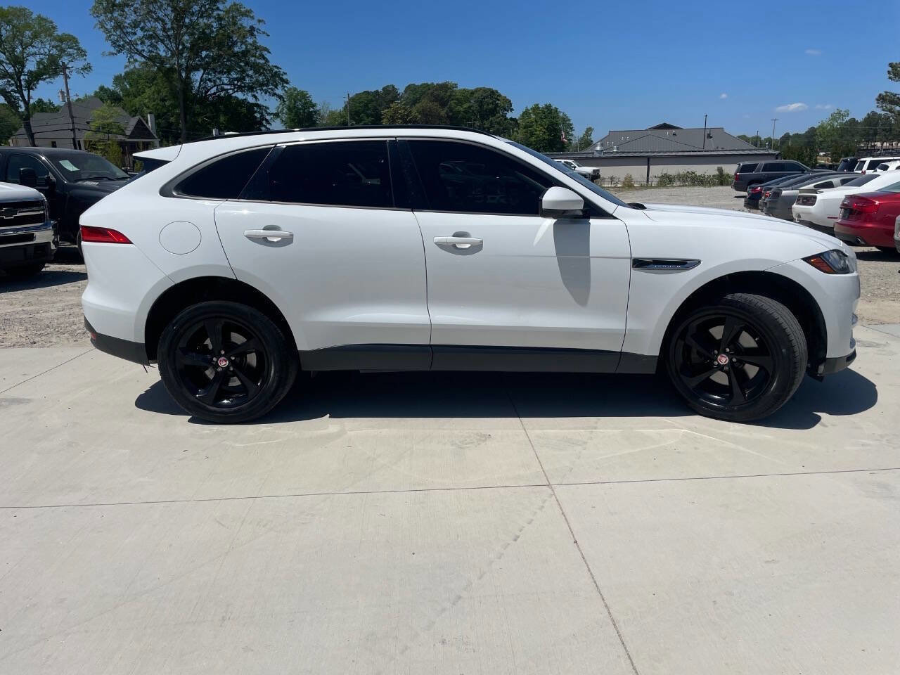 Used 2018 Jaguar F-PACE Premium AWD/4WD image 10