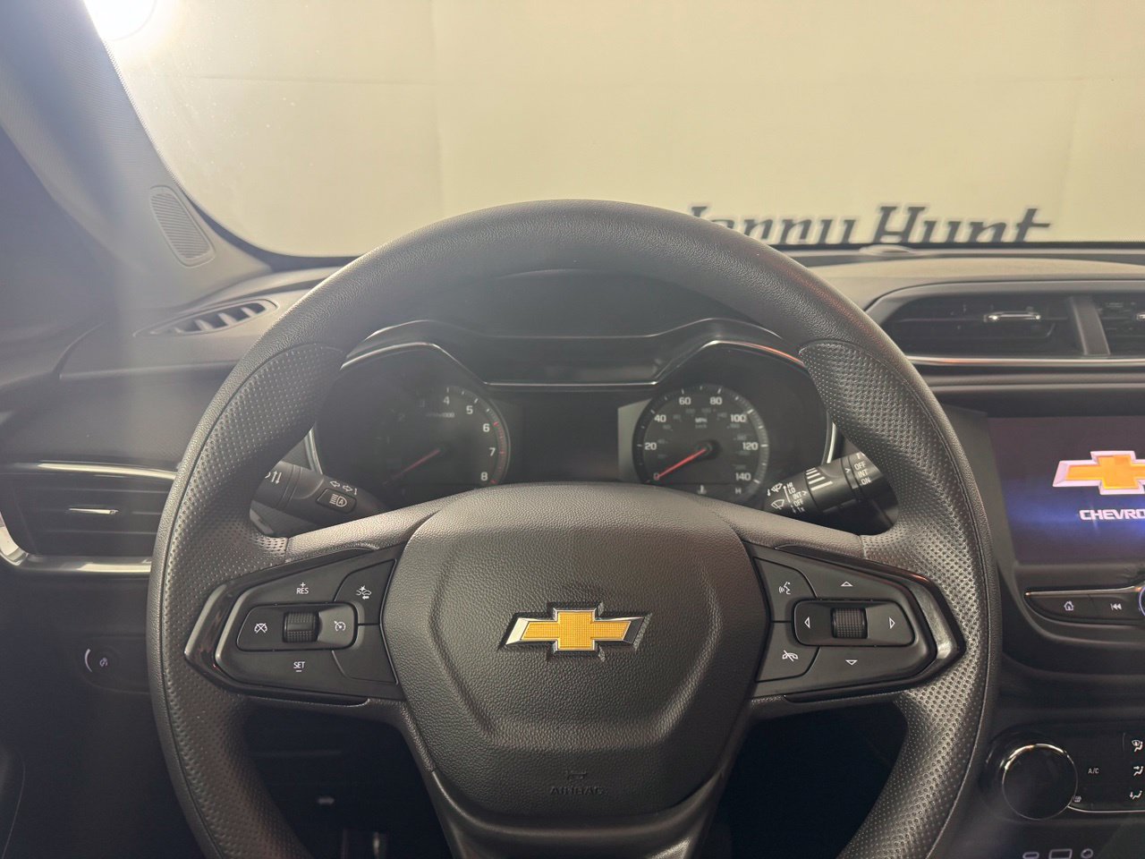 Used 2023 Chevrolet TrailBlazer LT FWD image 11