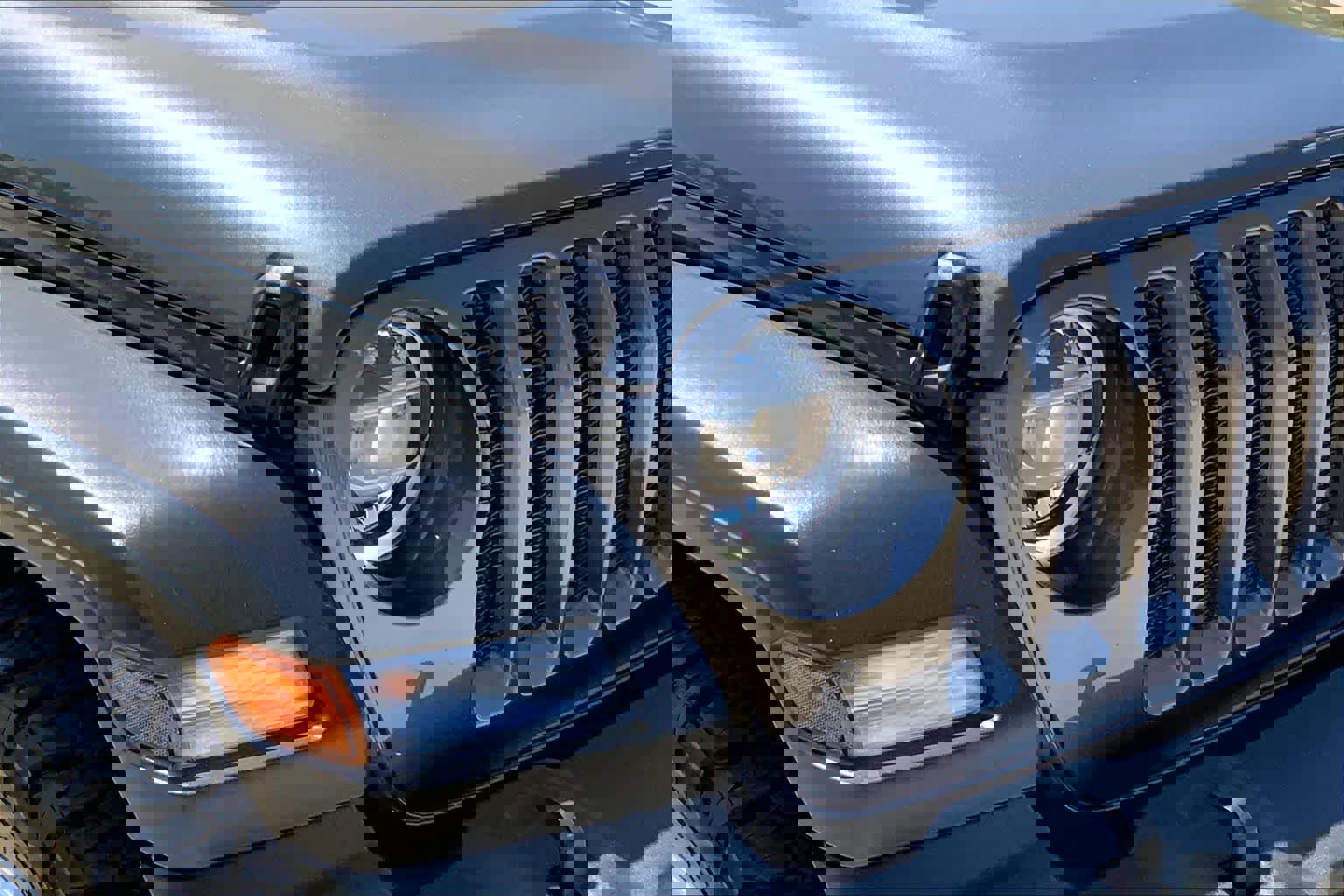 Used 2022 Jeep Wrangler Unlimited Sport image 26