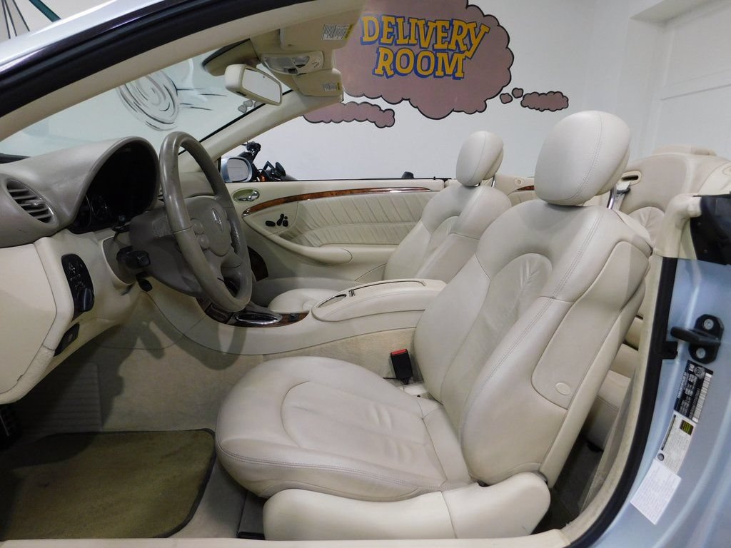 Used 2007 Mercedes-Benz CLK 350 Cabriolet image 36