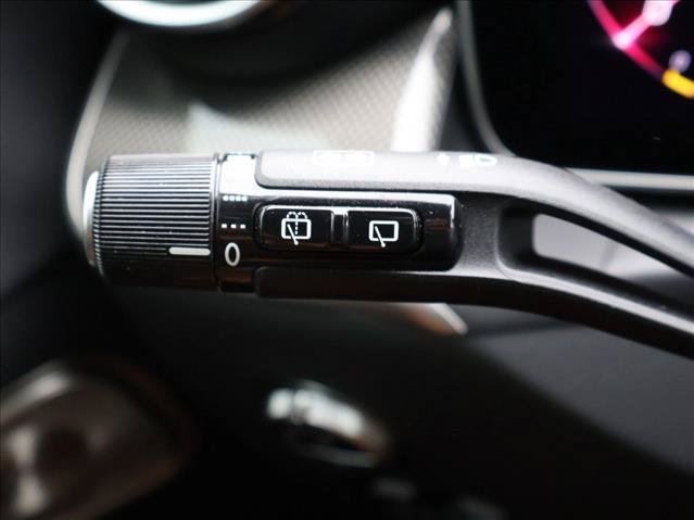 Used 2024 Mercedes-Benz GLC 300 4MATIC image 16