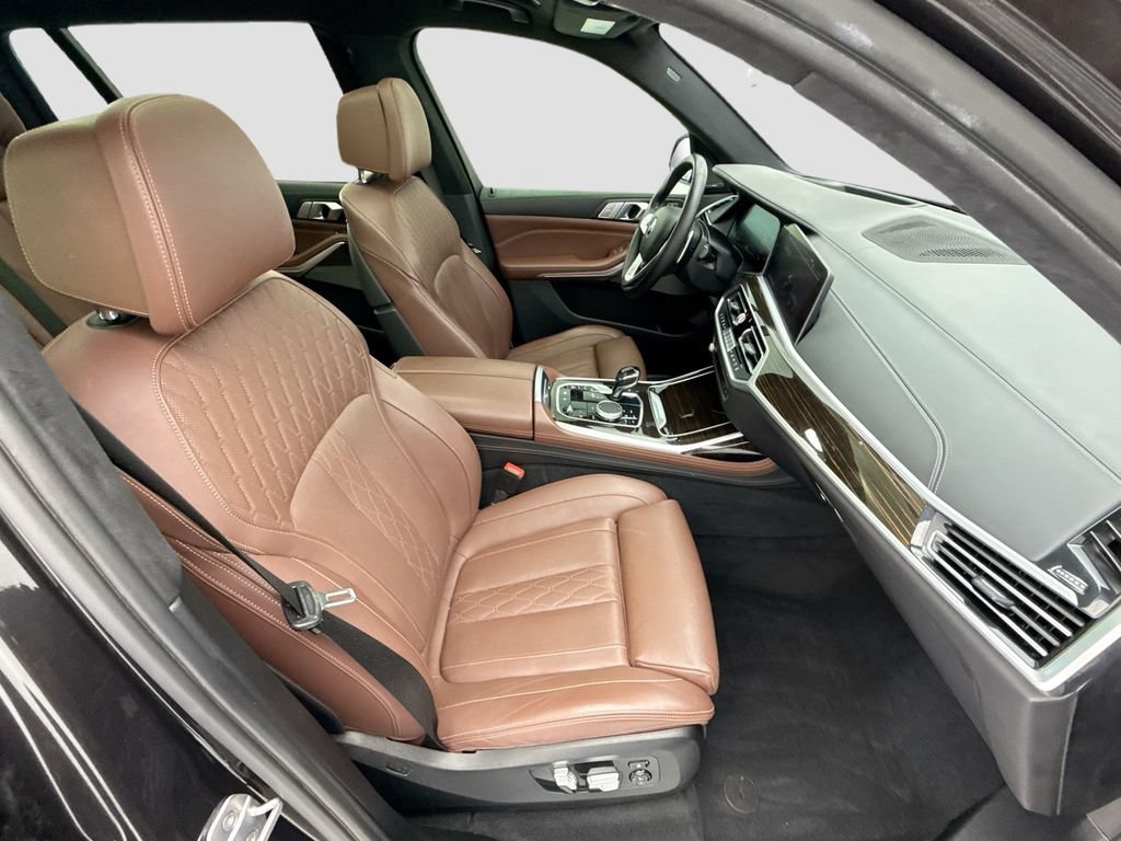 Used 2020 BMW X7 xDrive40i w/ Premium Package AWD/4WD image 19