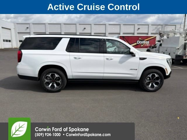 Used 2025 GMC Yukon XL AT4 w/ AT4 Premium Package AWD/4WD image 10