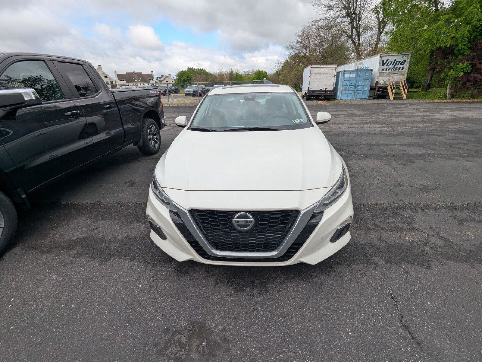 Used 2021 Nissan Altima 2.5 SV w/ SV Premium Package AWD/4WD image 10