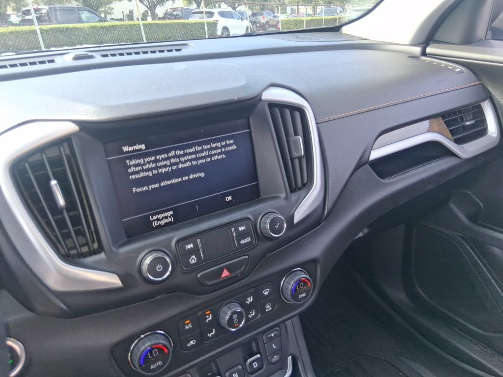 Used 2019 GMC Terrain SLE w/ Driver Convenience Package FWD image 14