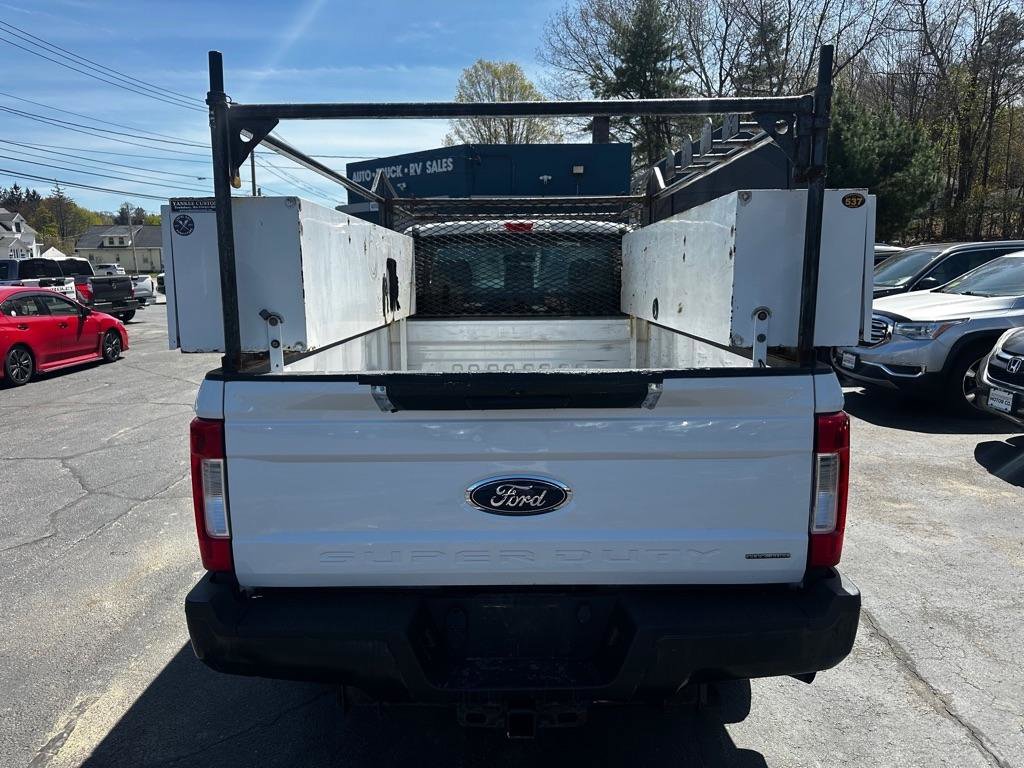 Used 2018 Ford F350 XL w/ Power Equipment Group RWD image 5