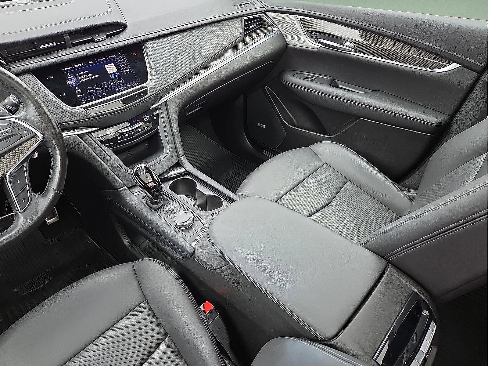 Used 2021 Cadillac XT5 Sportv image 12