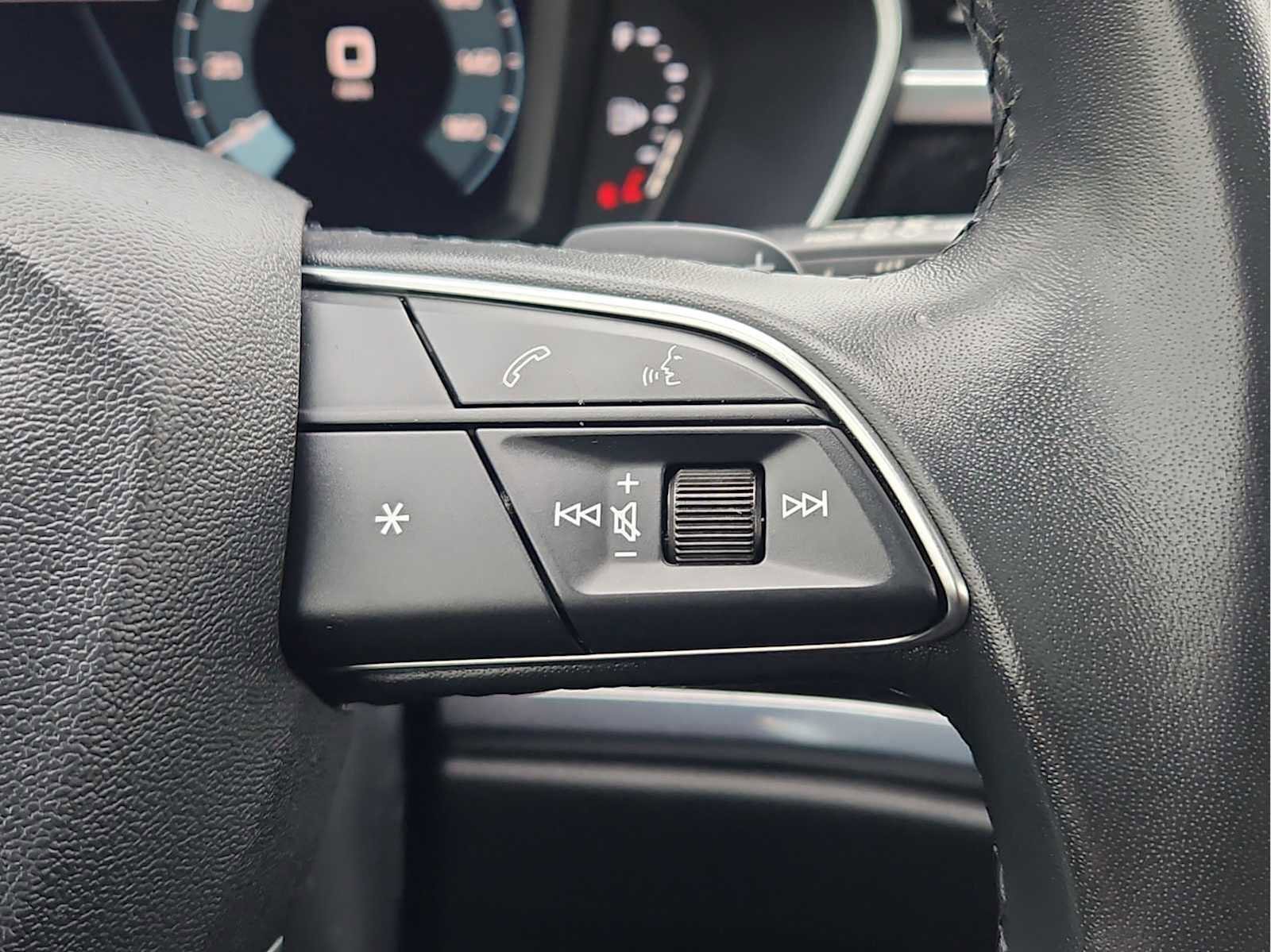 Used 2023 Audi Q3 2.0T Premium Plus image 21