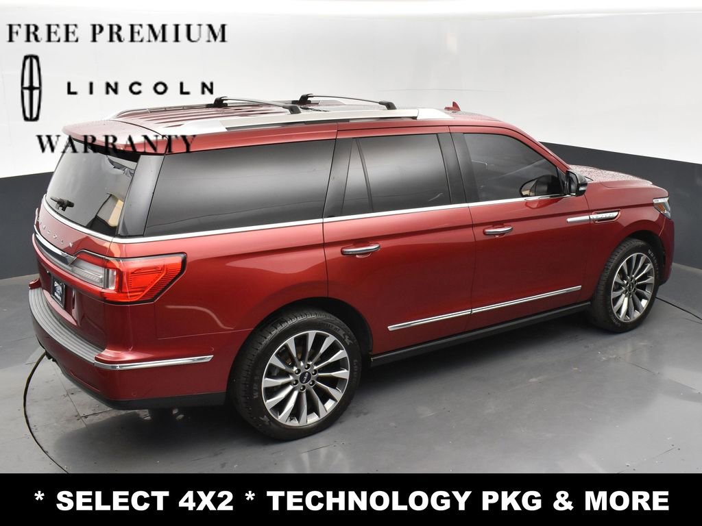 Used 2018 Lincoln Navigator Select image 32