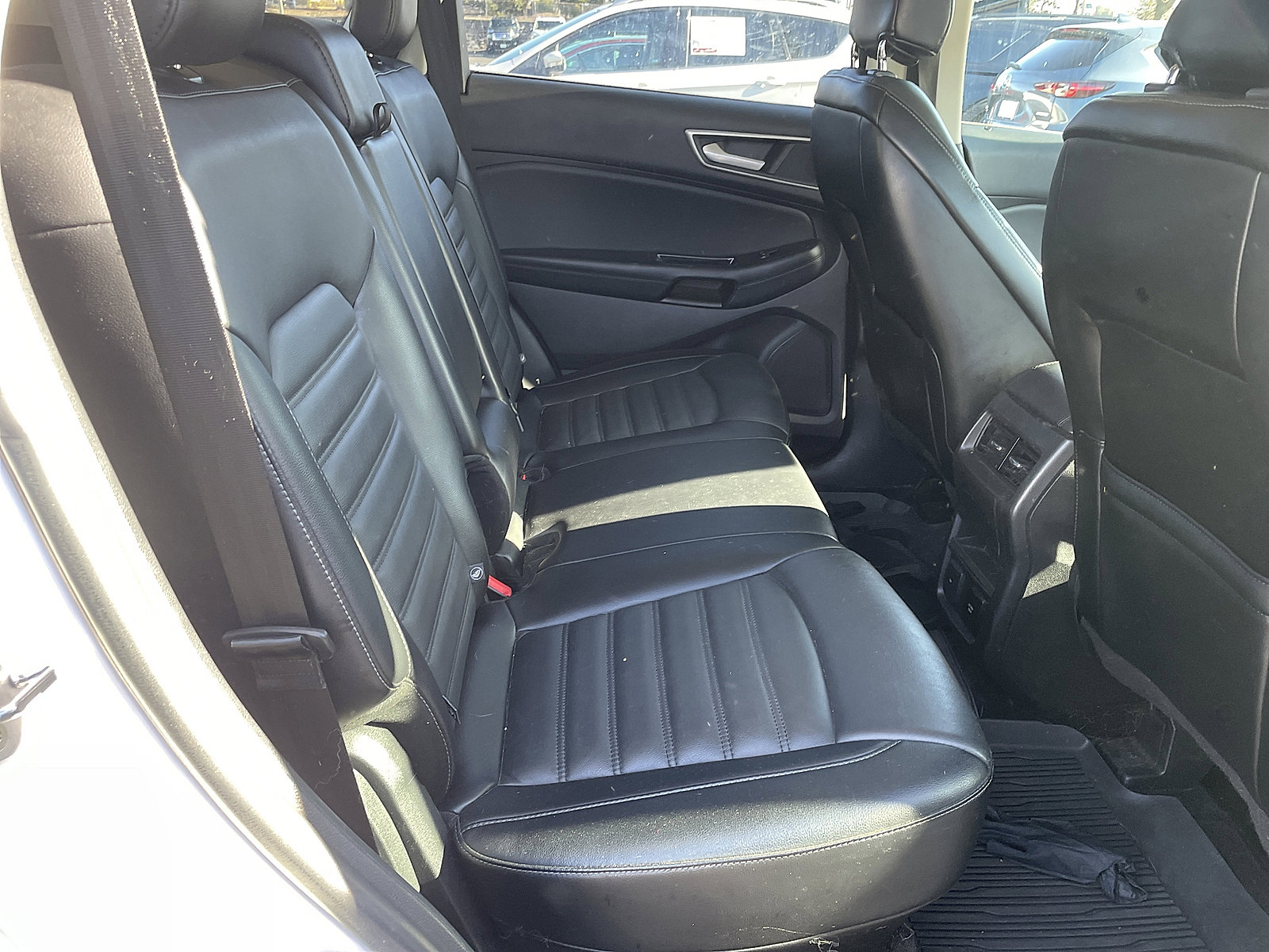 Used 2018 Ford Edge SEL w/ Equipment Group 201A image 19