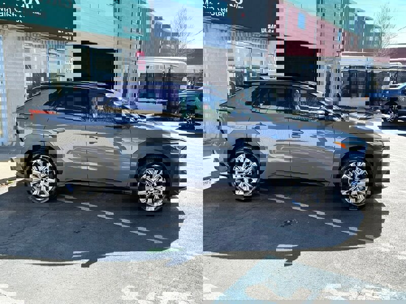 Used 2024 Subaru Solterra Touring image 8