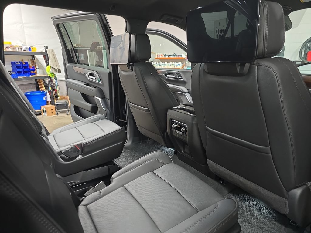 New 2026 GMC Yukon XL Denali w/ Advanced Technology Package AWD/4WD image 11