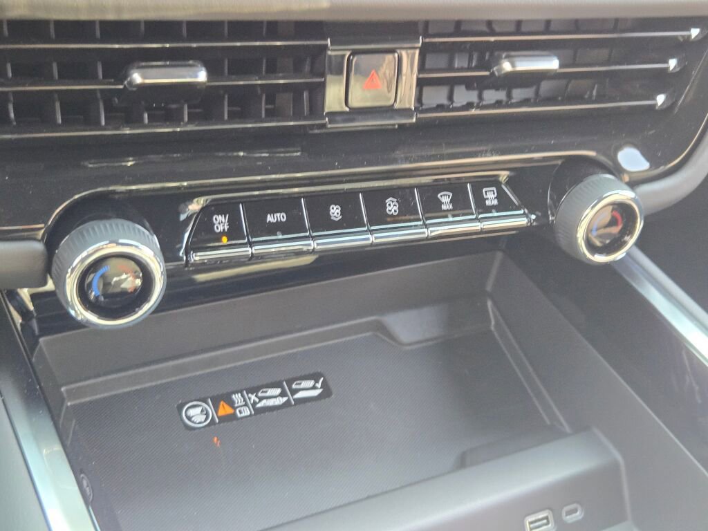 New 2026 Chevrolet Tahoe LT image 28