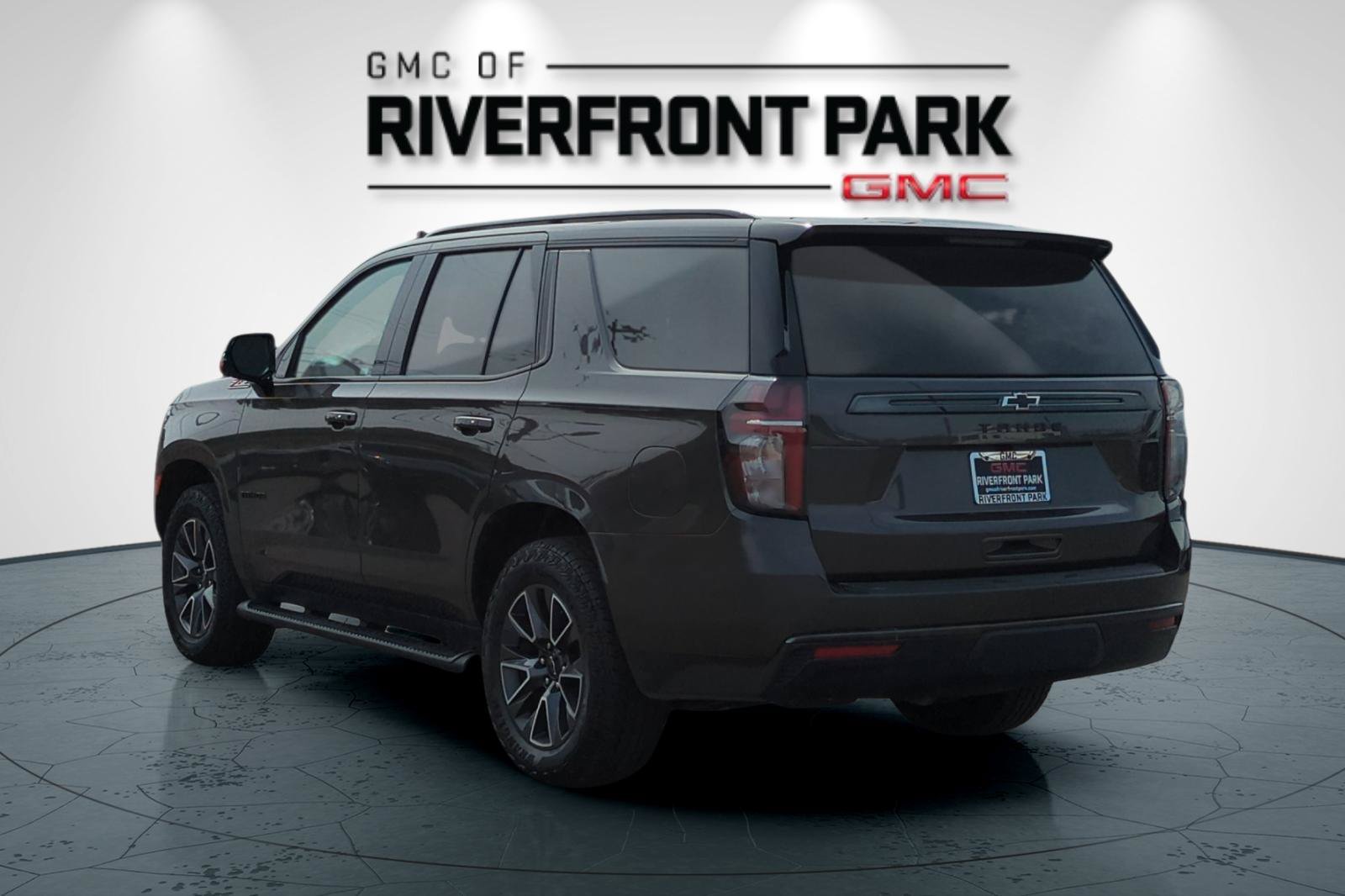Used 2021 Chevrolet Tahoe Z71 w/ Z71 Signature Package AWD/4WD image 5