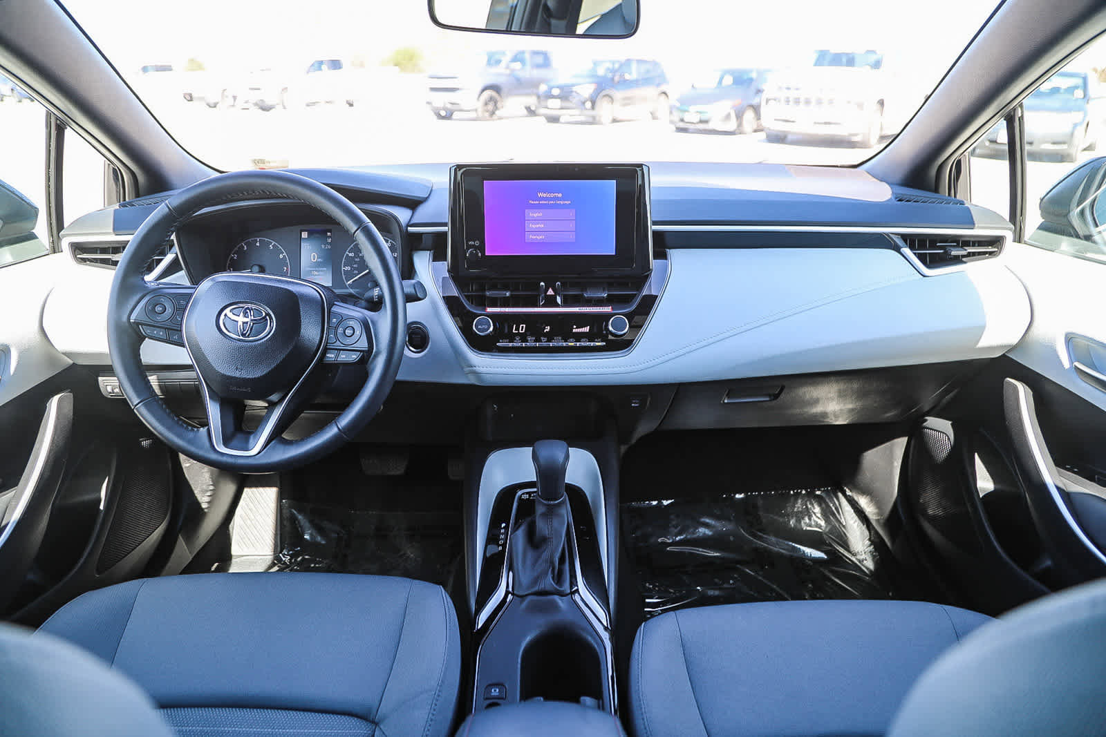 Used 2025 Toyota Corolla SE image 12