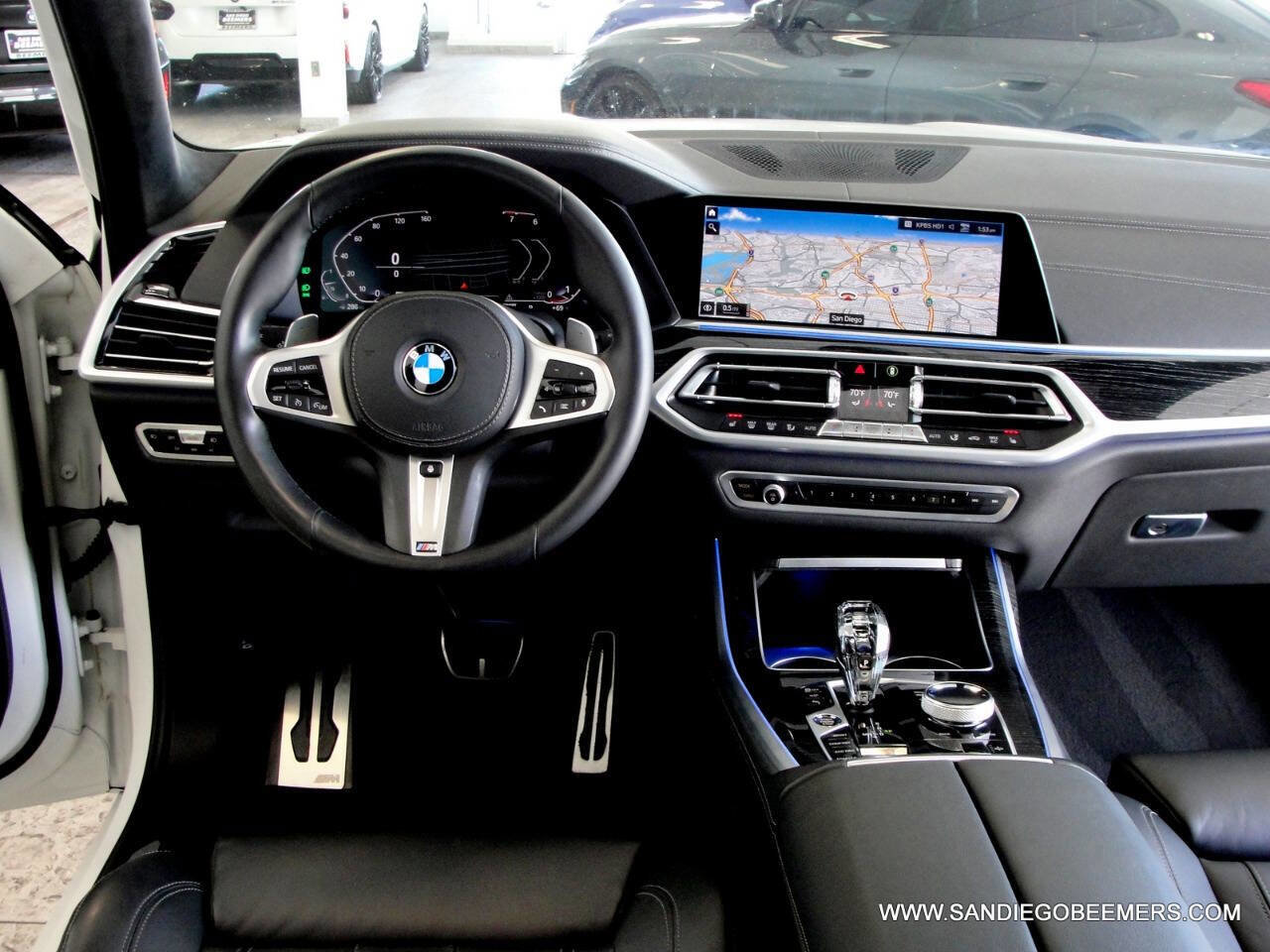 Used 2022 BMW X7 xDrive40i w/ M Sport Package image 27