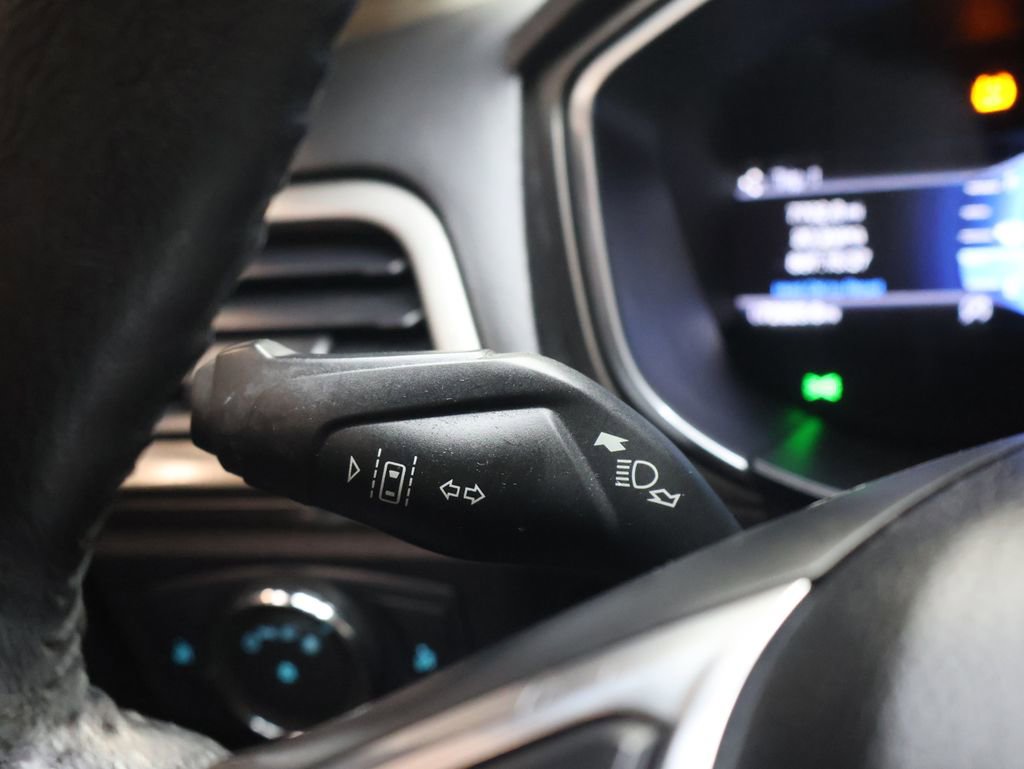 Used 2020 Ford Fusion SEL FWD image 24