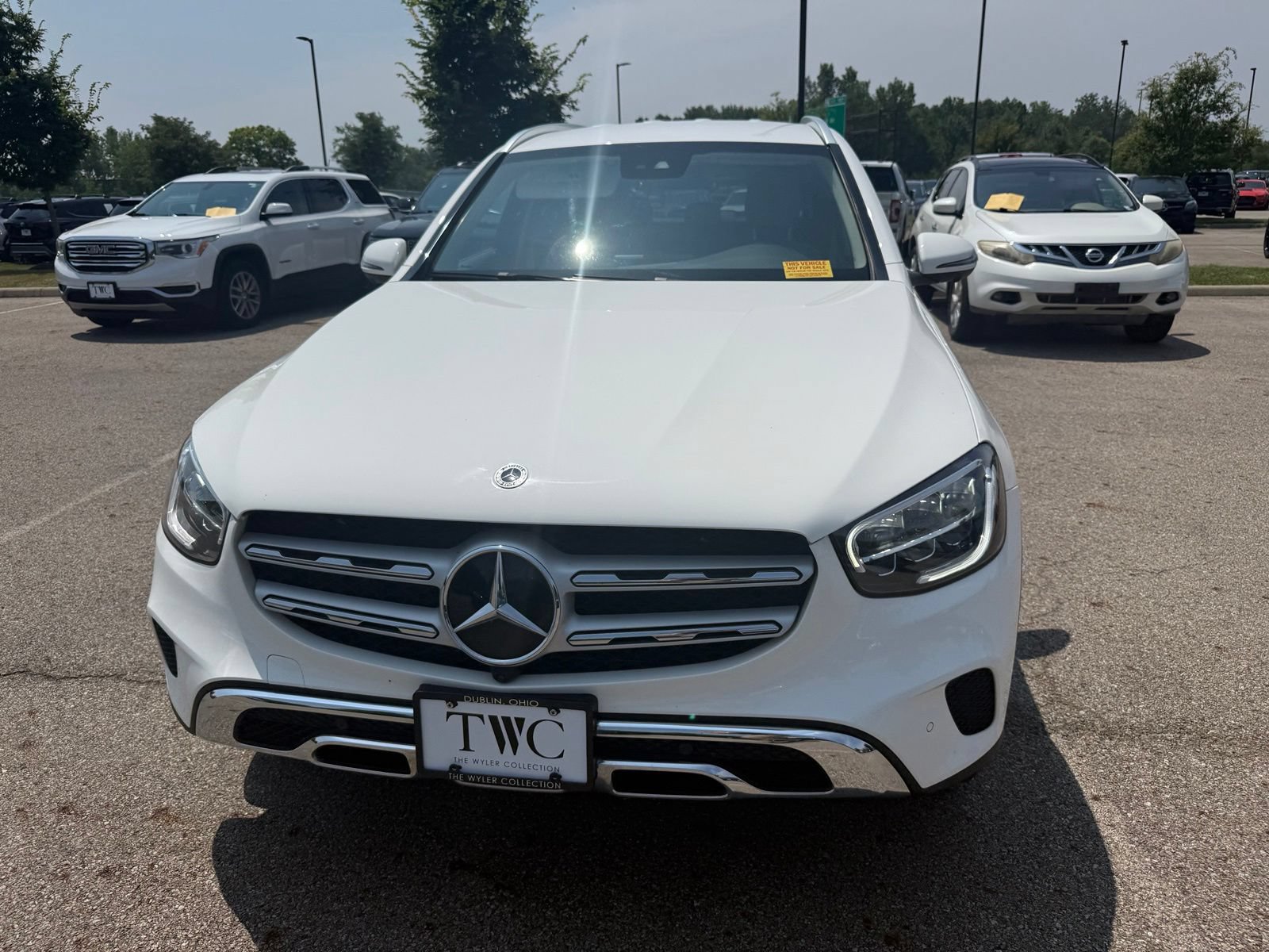 Used 2022 Mercedes-Benz GLC 300 4MATIC image 2