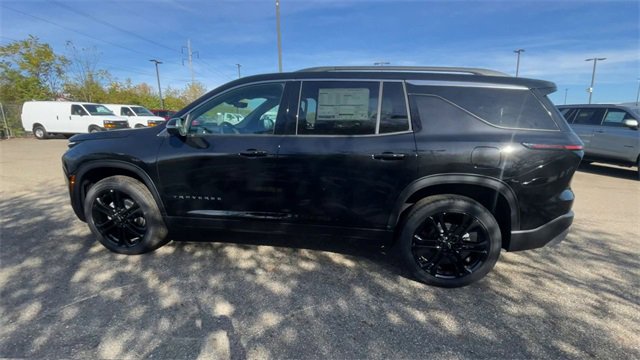 New 2026 Chevrolet Traverse LT w/ Driver Confidence Package image 7