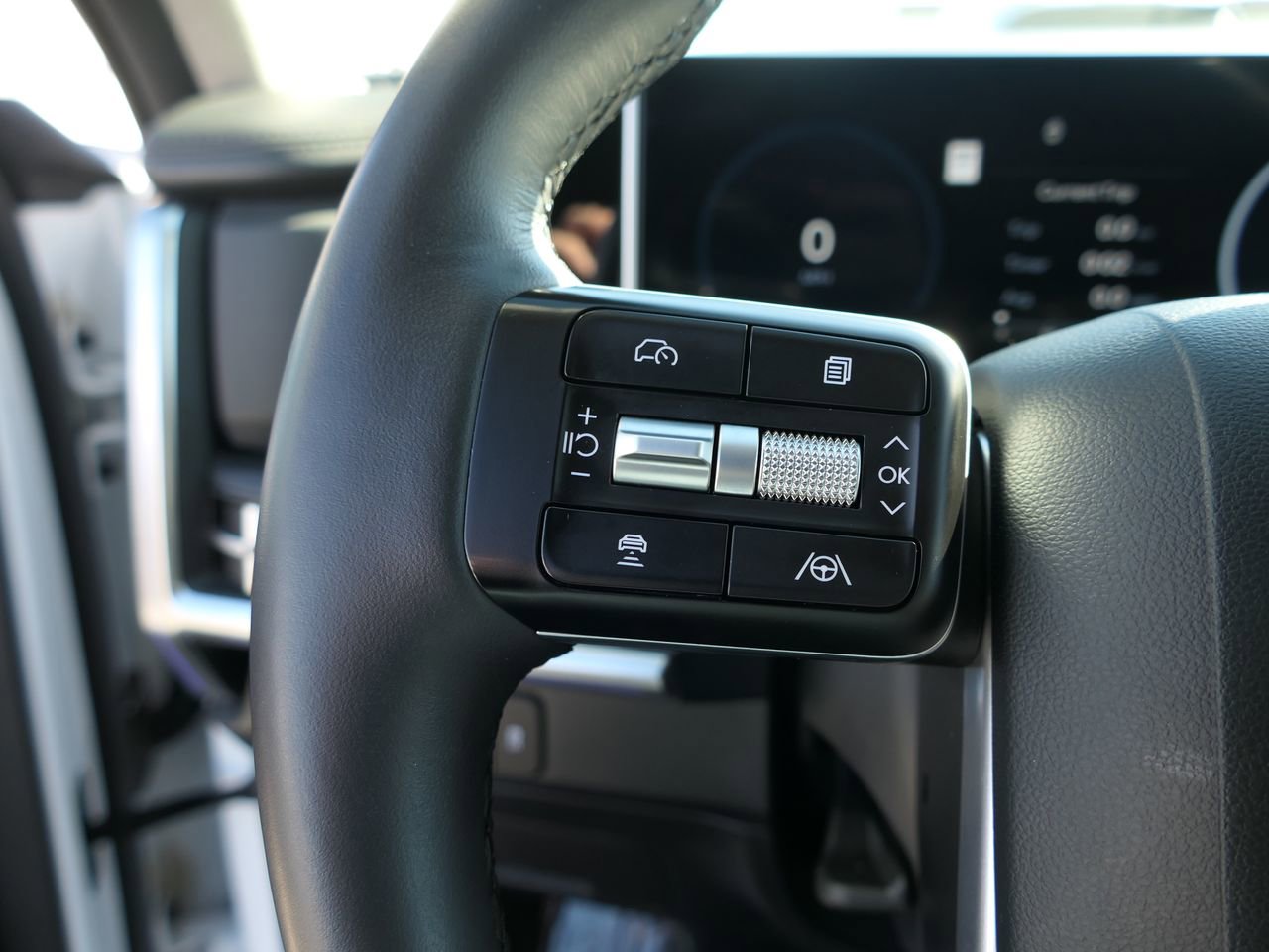 Used 2025 Hyundai Santa Fe Limited image 15