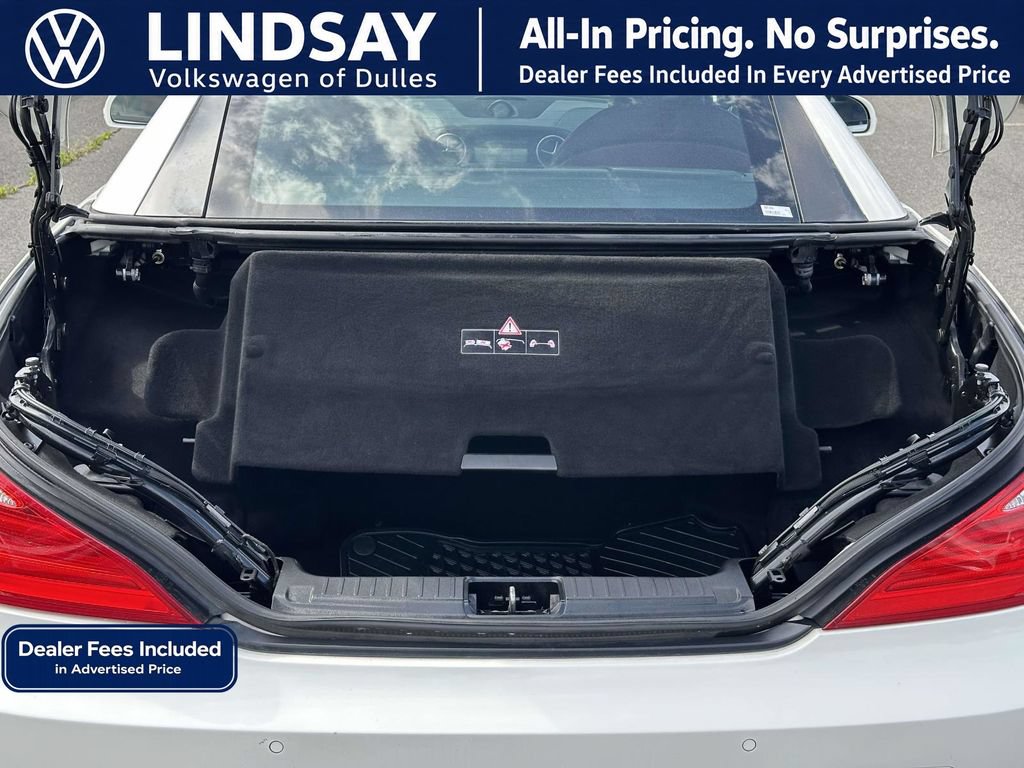 Used 2014 Mercedes-Benz SL 550 image 11