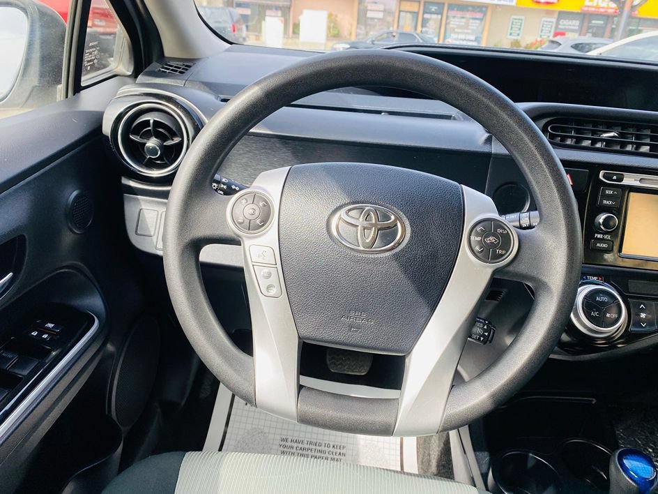 Used 2015 Toyota Prius C One FWD image 27