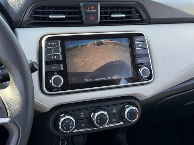 Certified 2021 Nissan Versa SV FWD image 18