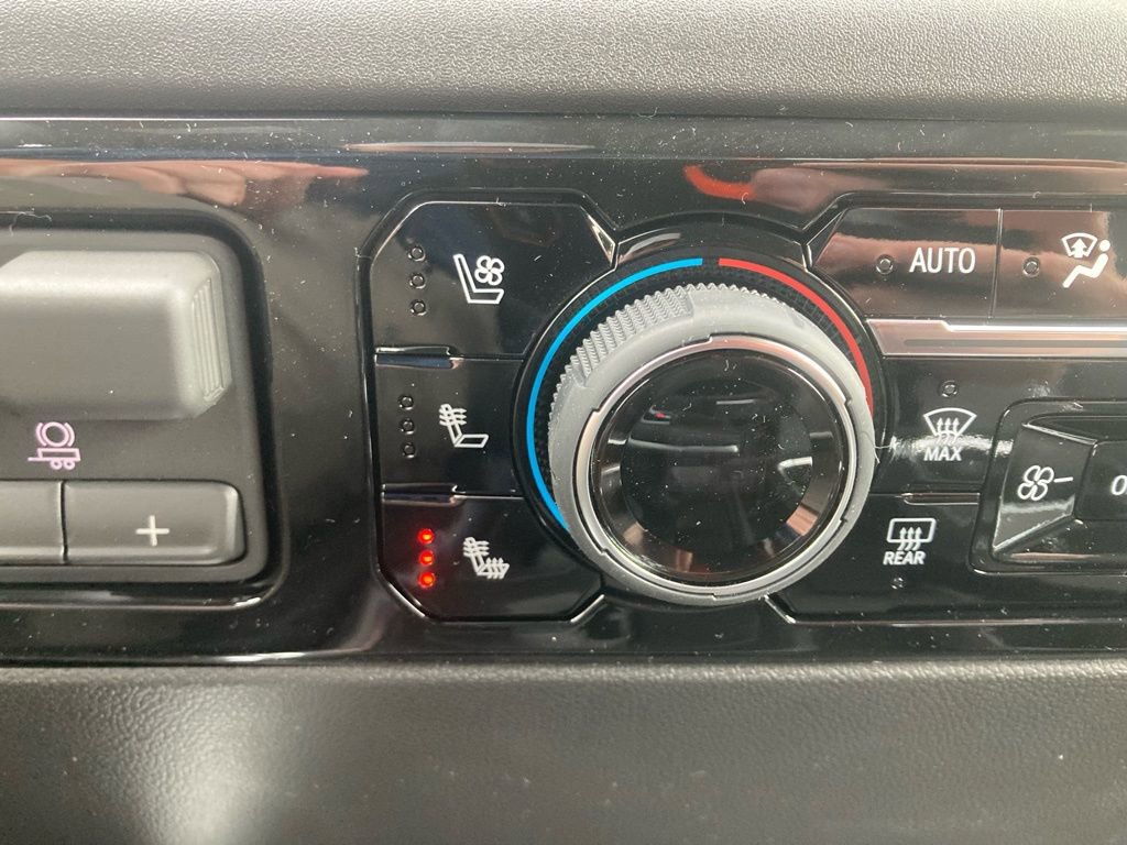 New 2026 Chevrolet Silverado 1500 LTZ w/ LTZ Premium Package image 23