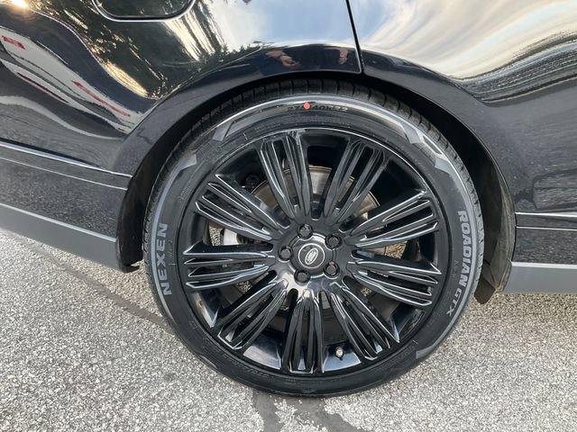 Used 2019 Land Rover Range Rover Supercharged AWD/4WD image 26