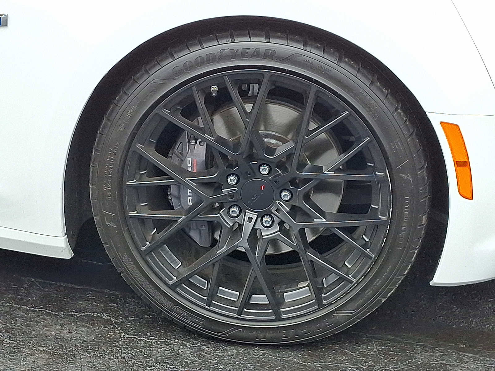Used 2023 Chevrolet Camaro SS RWD image 8