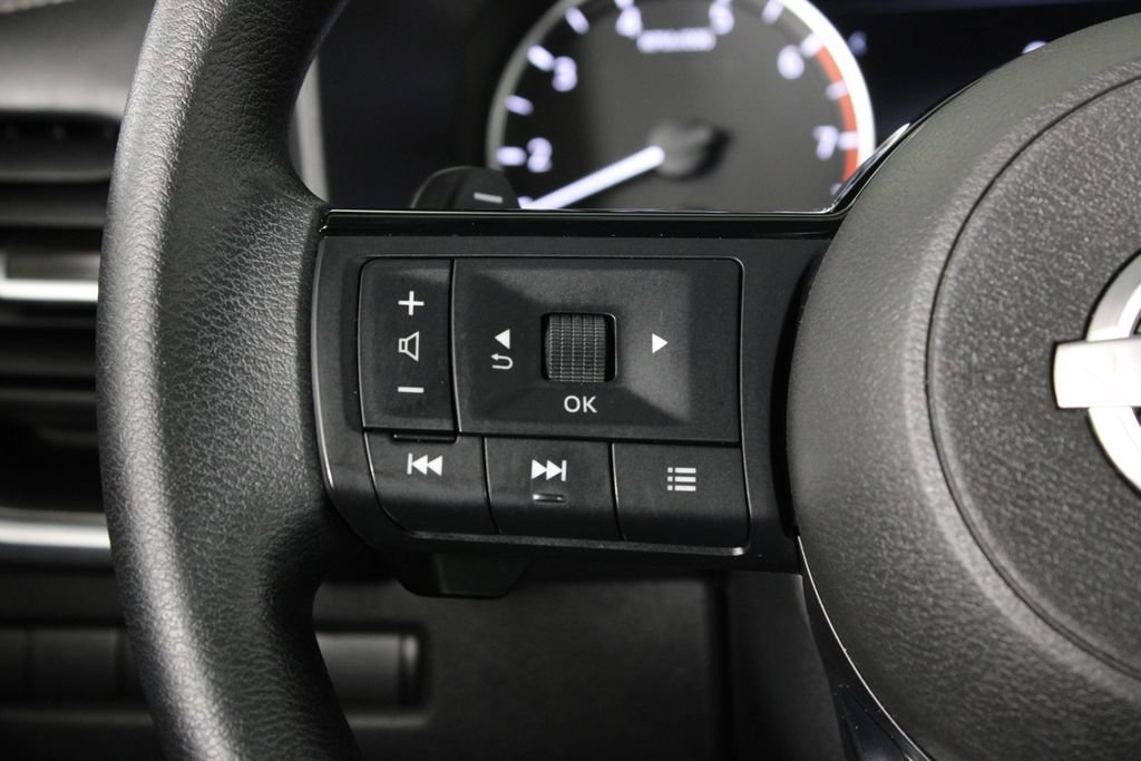 Certified 2023 Nissan Rogue SV image 26