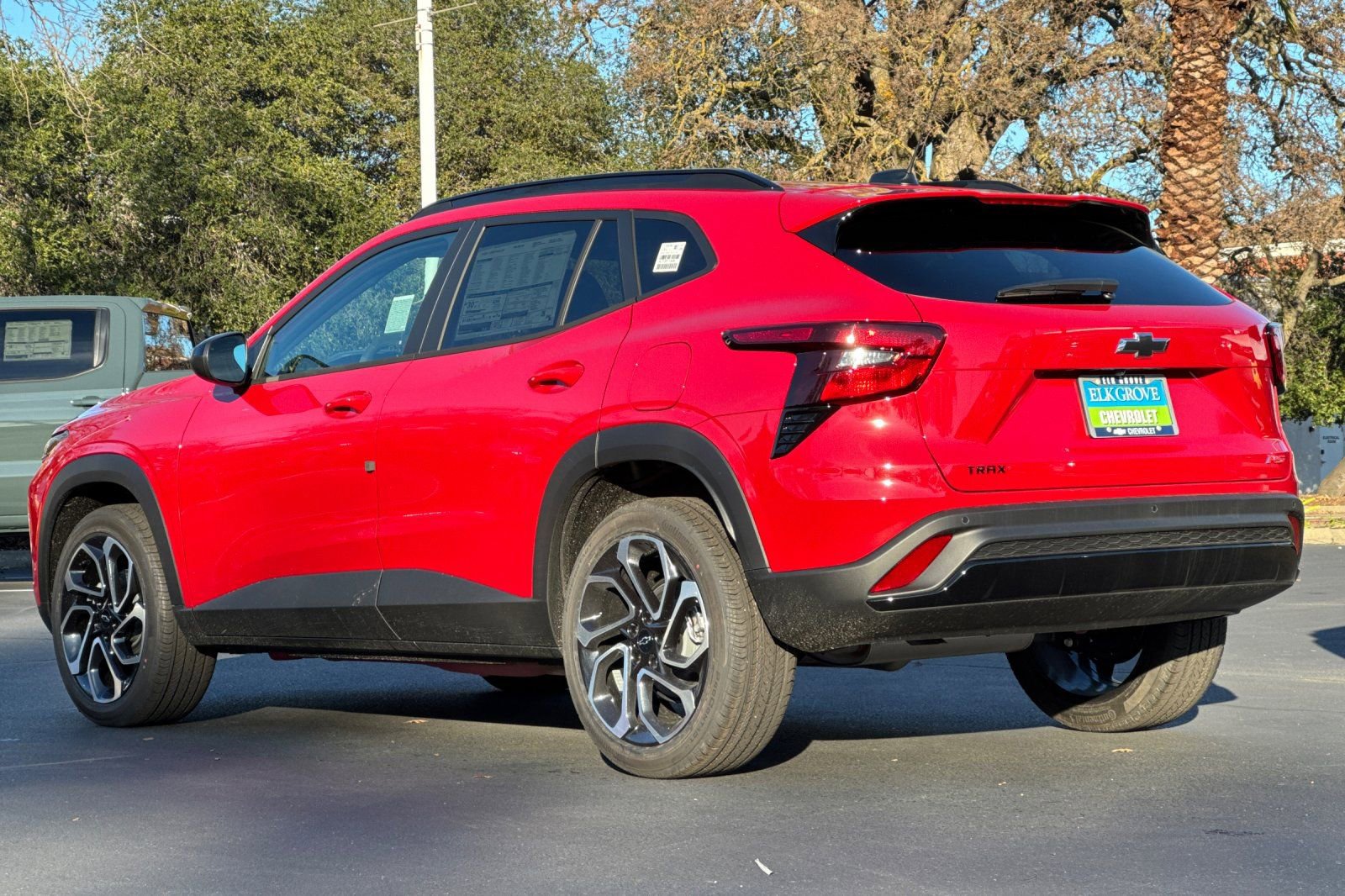 New 2026 Chevrolet Trax RS w/ Sunroof Package image 5