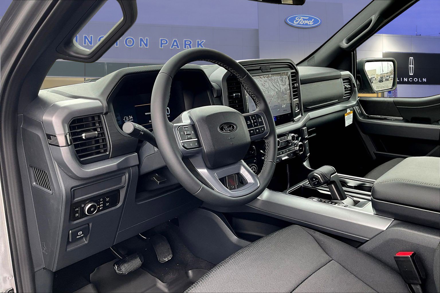 New 2026 Ford F150 XLT w/ FX4 Off-Road Package AWD/4WD image 6