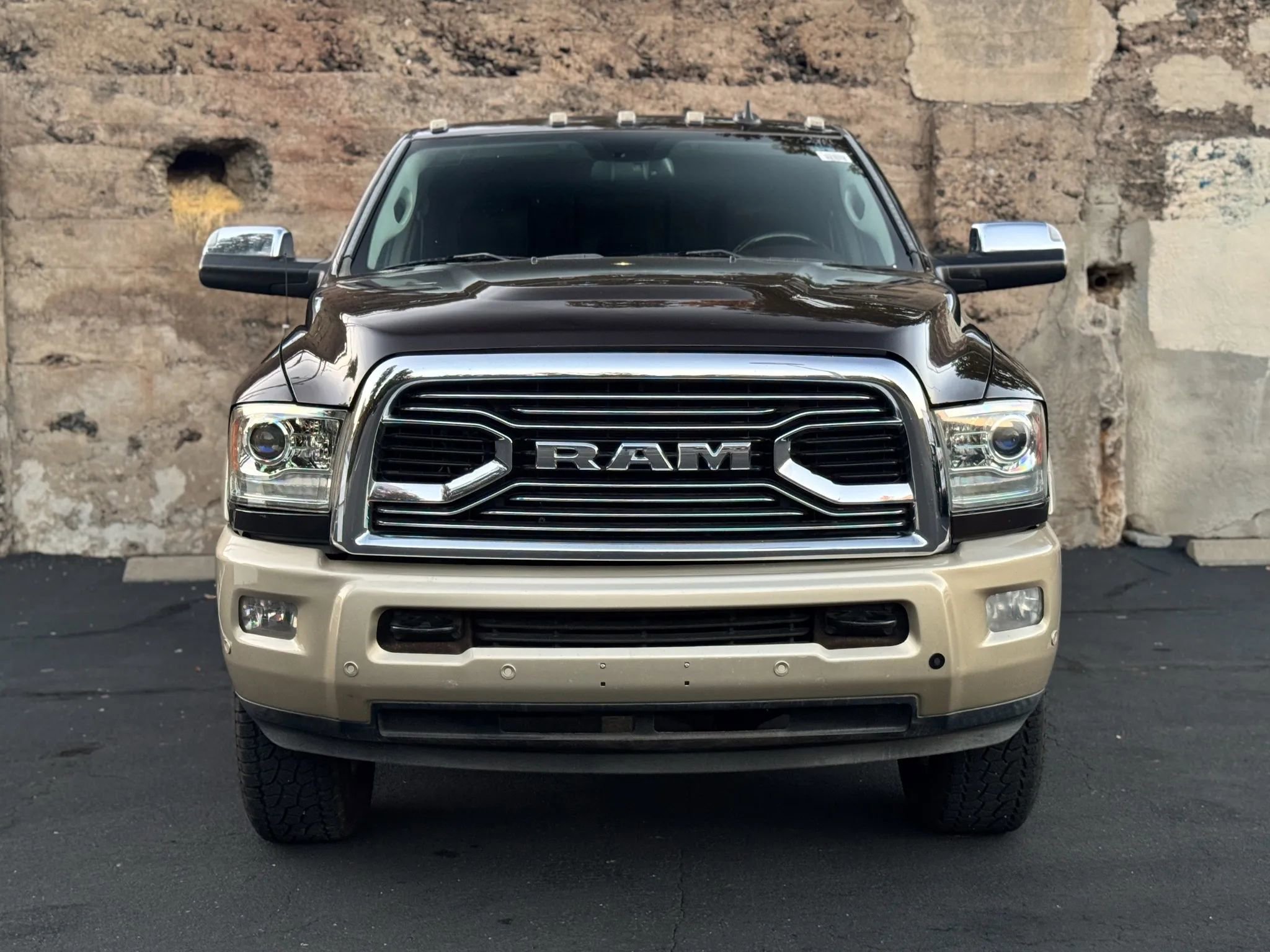 Used 2016 RAM 2500 Longhorn w/ Convenience Group AWD/4WD image 9