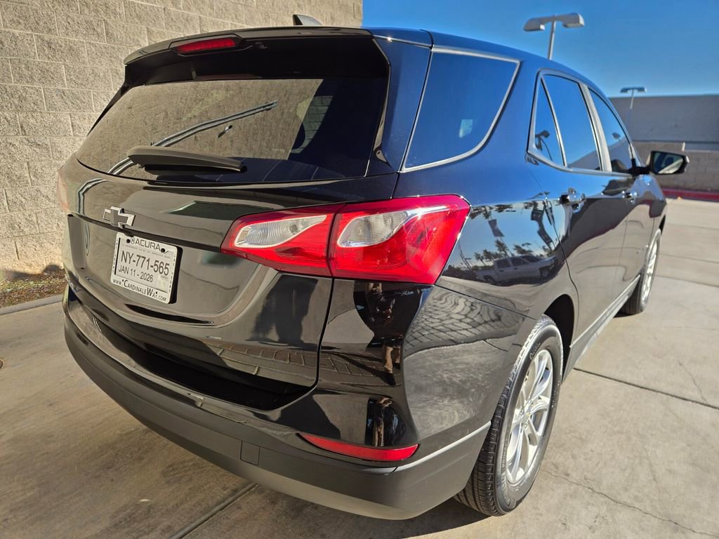 Used 2021 Chevrolet Equinox LS w/ LS Convenience Package image 5