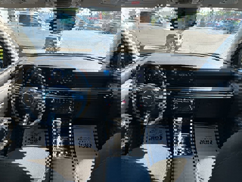 Used 2025 Hyundai Tucson SEL image 2