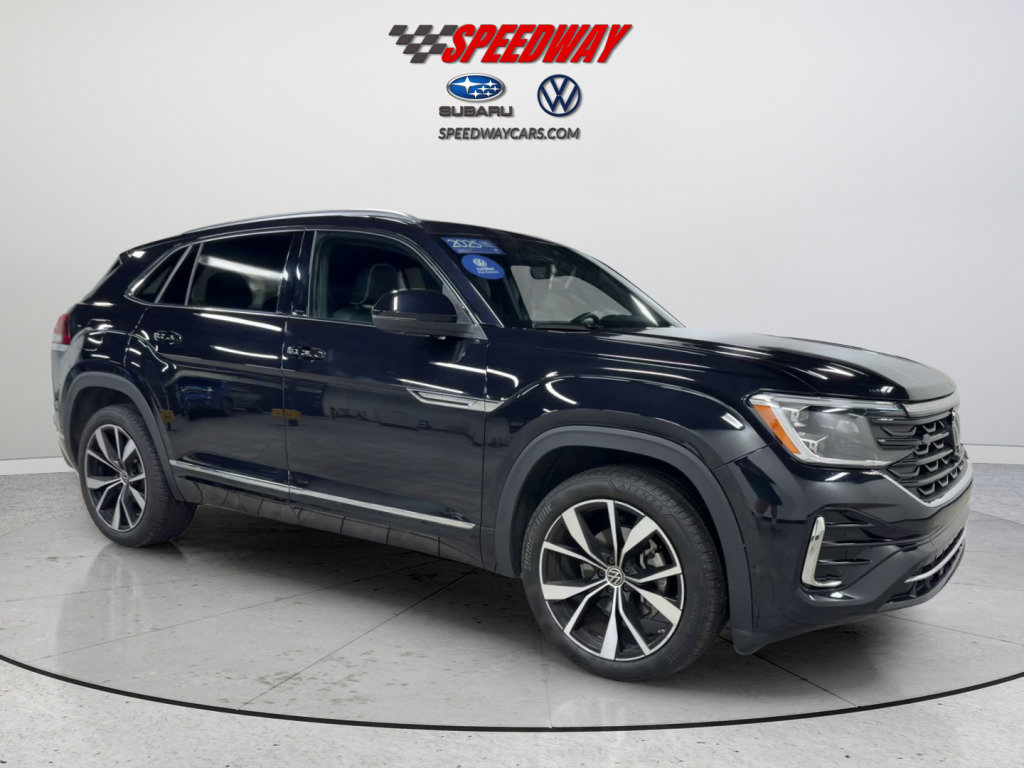 Certified 2026 Volkswagen Atlas Cross Sport SEL Premium R-Line AWD/4WD image 3