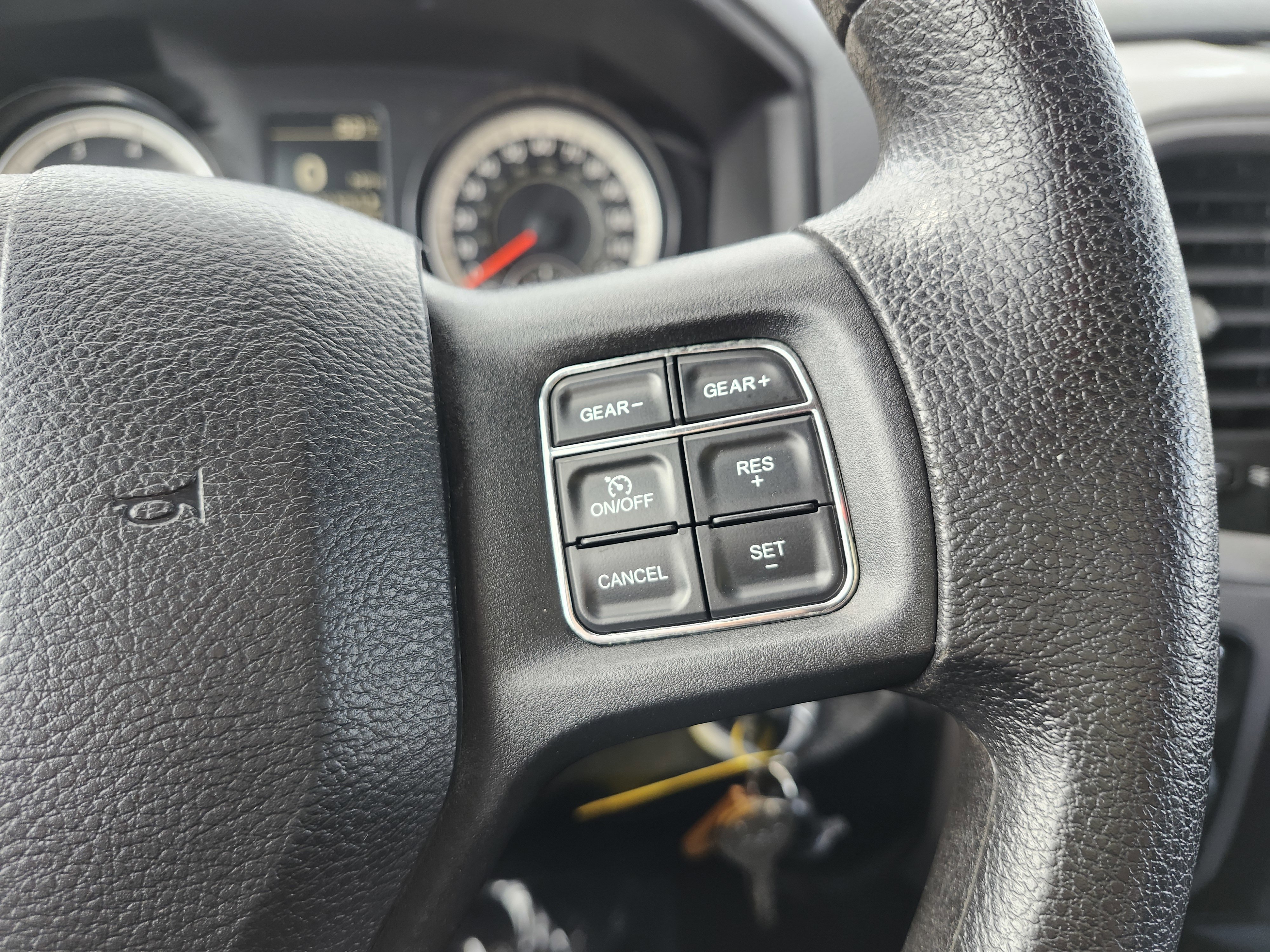 Used 2016 RAM 1500 Express image 31