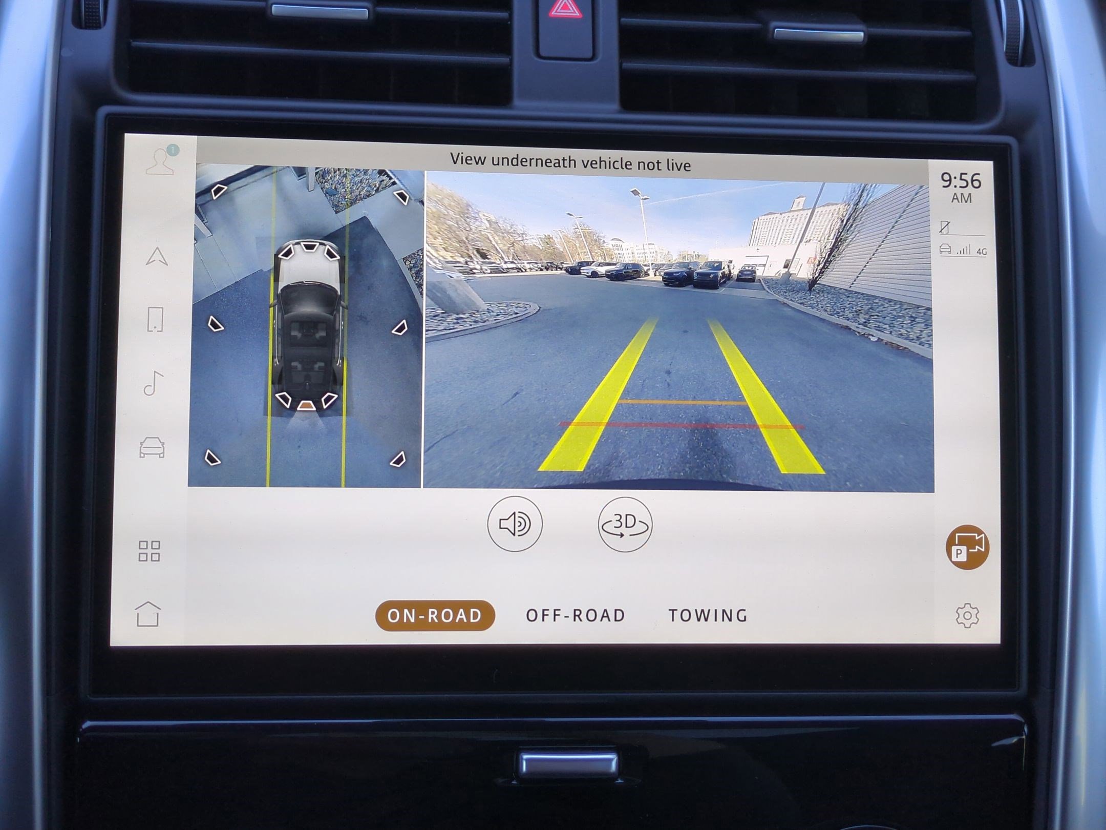 Used 2025 Land Rover Discovery Dynamic SE image 21