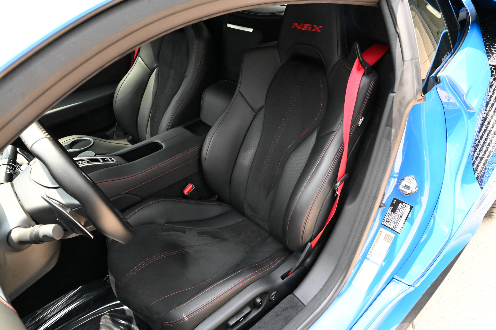 Used 2022 Acura NSX Type S AWD/4WD image 19