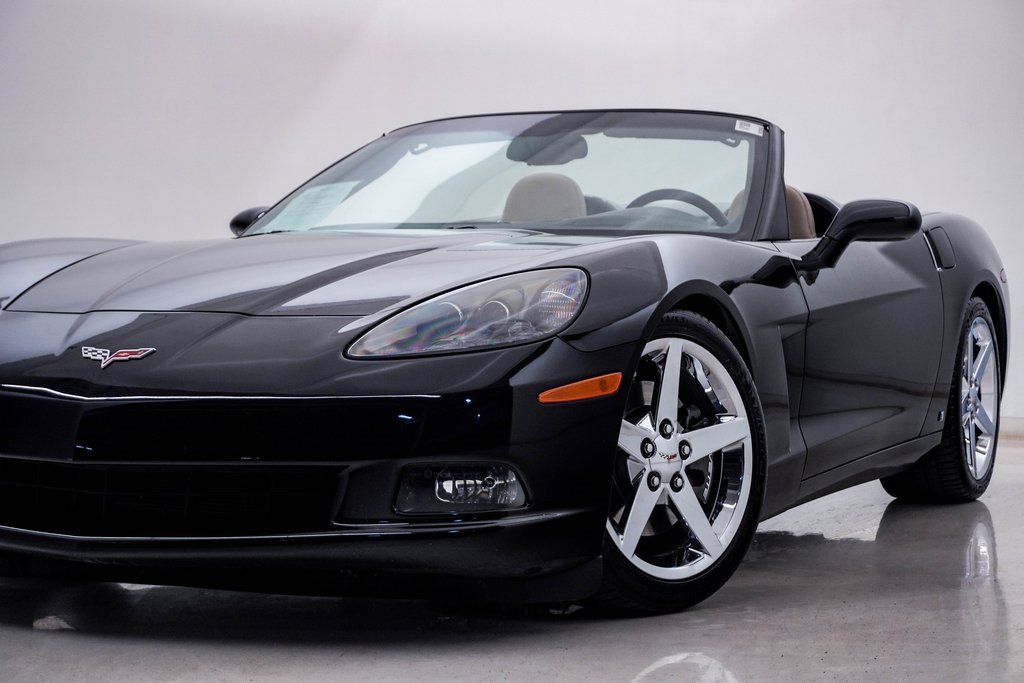Used 2007 Chevrolet Corvette Convertible w/ Preferred Equipment Group video 2